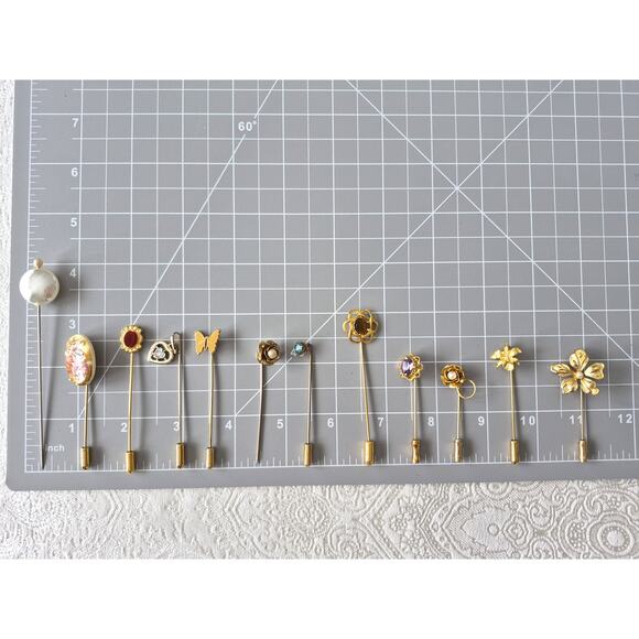 Vintage Lot of 12 Lapel Pins - Picture 6 of 6